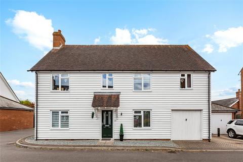 Gimli Watch, South Woodham Ferrers... 4 bed detached house for sale