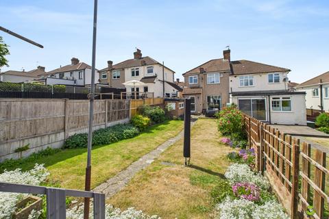 Swaylands Road, Belvedere, Kent, DA17 3 bed semi