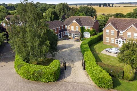 Hallfield, Bassingham, Lincoln, LN5 6 bed detached house for sale