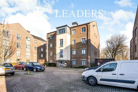 Searle Drive, Gosport, Hampshire 2 bed apartment for sale