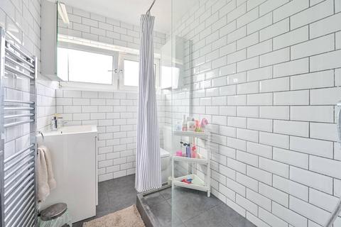 St Saviours Estate, Bermondsey... 2 bed flat for sale
