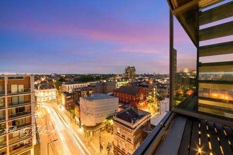 Blues Street, London E8 3 bed apartment for sale