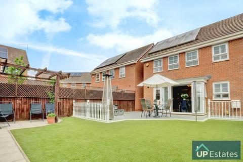 Marjorie Way, Copeswood, Coventry 3 bed detached house for sale