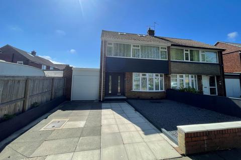 Hampton Road, North Shields, Tyne and... 3 bed semi