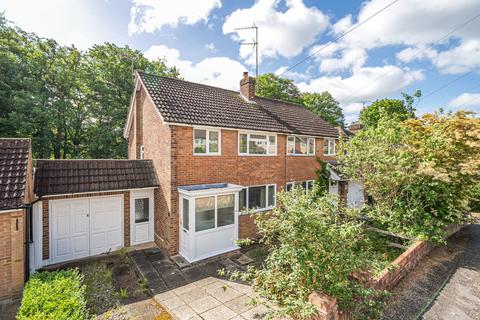 Hermitage Woods Crescent, St Johns, GU21 3 bed semi