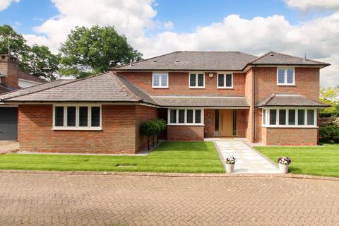 Lane End, Berkhamsted HP4 5 bed detached house for sale