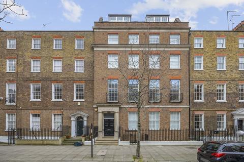 John Street, London, WC1N 2 bed apartment for sale