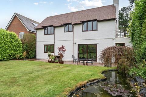 Downview Road, Barnham, PO22 4 bed detached house for sale