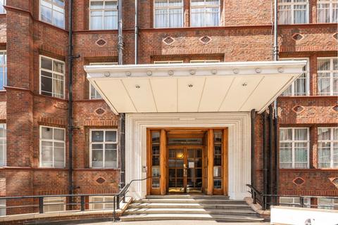 Oakwood Court, London, W14 3 bed flat for sale