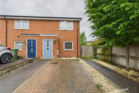 Cockton Road, Aylesbury, Buckinghamshire 2 bed end of terrace house for sale