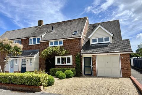 Pine Crescent, Christchurch BH23 5 bed semi