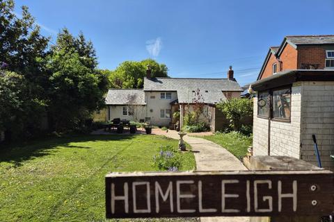 Applemore Hill, Southampton SO45 2 bed cottage for sale