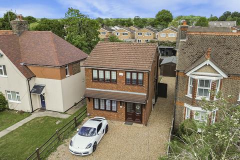 Markyate Road, Slip End, Luton... 3 bed detached house for sale