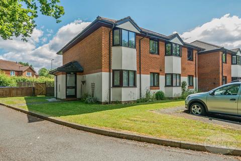 Brandon Road, Church Crookham, Fleet... 2 bed maisonette for sale