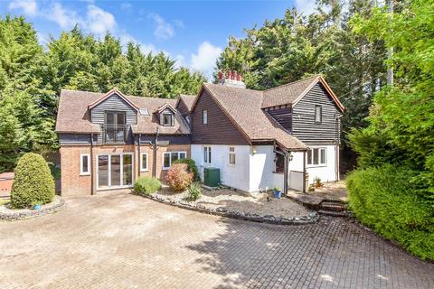 Hartley Bottom Road, Longfield DA3 5 bed detached house