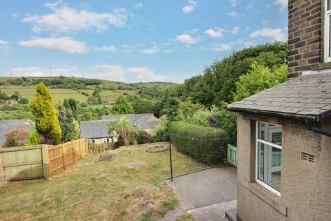 4 STONES BANK, Ripponden 2 bed cottage for sale