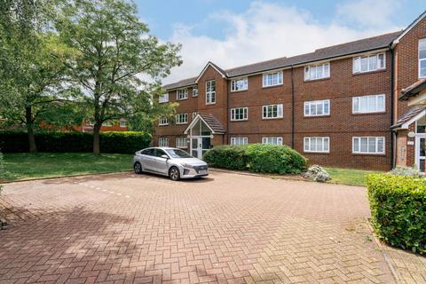 Corfe Close, Borehamwood 1 bed flat for sale