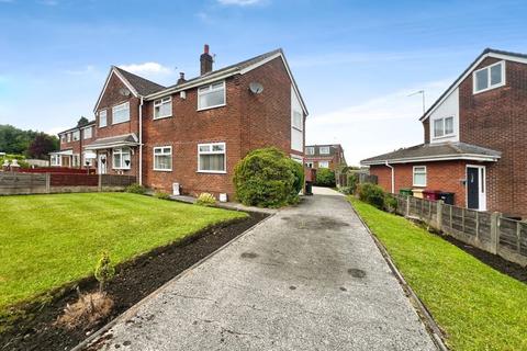 Trent Way, Kearsley 3 bed semi