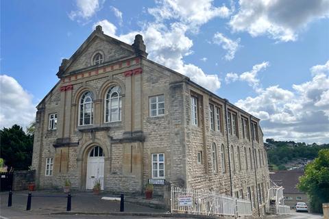Castle Street, Stroud... 2 bed apartment for sale