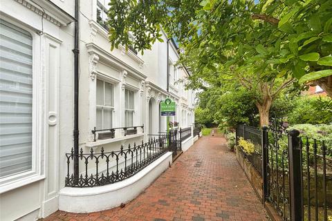 Belgrove, Kent TN1 1 bed flat for sale