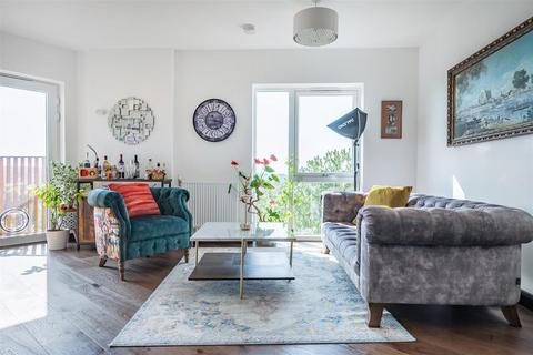 Waterhouse Avenue, Maidstone 2 bed apartment for sale