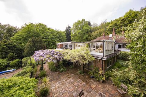 Gravesend Road, Sevenoaks TN15 4 bed detached house for sale