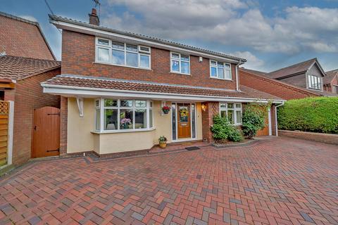 East Butts Road, Rugeley, WS15 2LU 4 bed detached house for sale