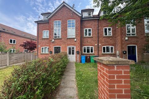 Athol Road, Manchester M16 3 bed house for sale