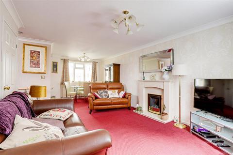 St. Albans Road, Arnold NG5 3 bed detached house for sale