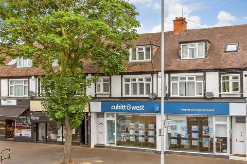 Wickham Road, Shirley, Croydon, Surrey 2 bed duplex for sale