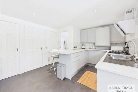 Southpark Road, Par PL24 2 bed flat for sale