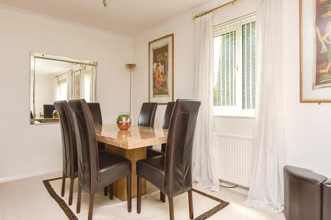 St. Peter's Court, Broadstairs, Kent 4 bed detached house for sale