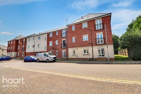 School Avenue, Basildon 1 bed apartment for sale