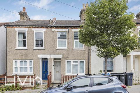Croydon CR0 2 bed terraced house for sale