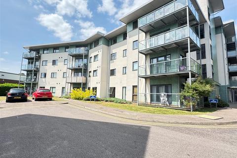 Rollason Way, Brentwood 1 bed apartment for sale