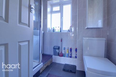 Robin Grove, Harrow 3 bed terraced house for sale