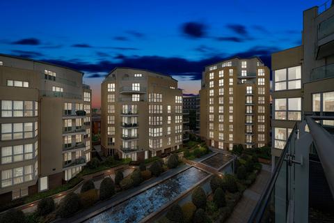 Water Gardens Square, London SE16 2 bed apartment for sale