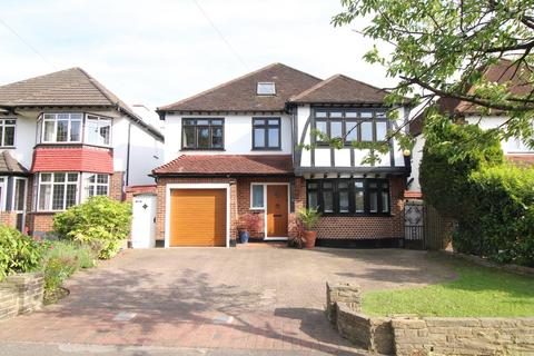 Romanhurst Gardens, Bromley, BR2 6 bed detached house for sale