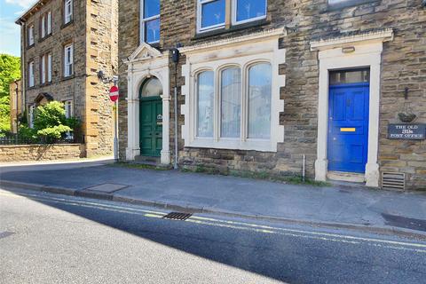 Duke Street, Settle, North Yorkshire... 2 bed apartment for sale