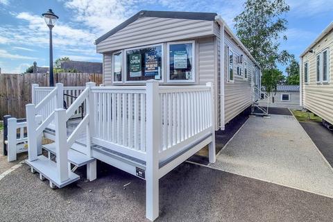 Hedley Wood Holiday Park 2 bed park home for sale