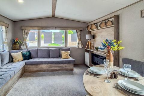 Hedley Wood Holiday Park 2 bed park home for sale
