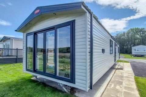 Hedley Wood Holiday Park 2 bed park home for sale