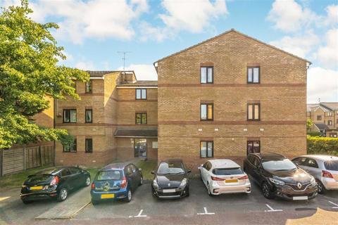 Draycott Close, London NW2 1 bed flat for sale