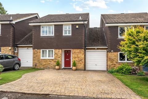 Hailsham Close, Surbiton KT6 4 bed link detached house for sale