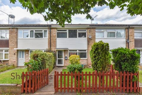 Champions Green, Hoddesdon EN11 3 bed terraced house for sale
