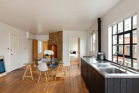 Hoxton Square, London N1 2 bed flat for sale