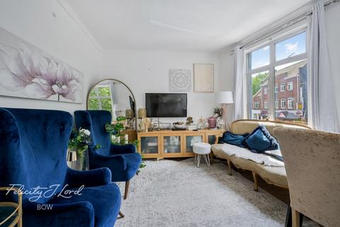 Burdett Road, London 3 bed flat for sale