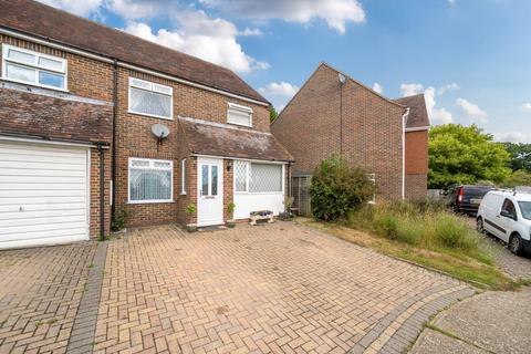 Meadow View, Hothfield, Ashford TN26 3 bed semi