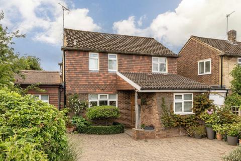 Montford Road, Sunbury