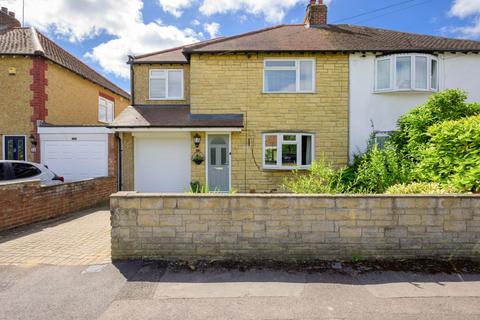 Marsack Street, Reading RG4 4 bed semi